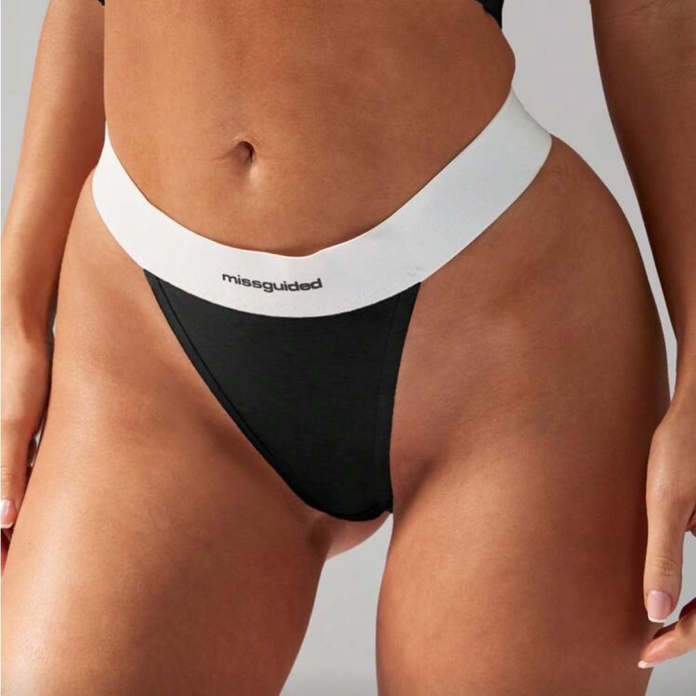 NWT MISSGUIDED Athletic Ribbed Seamless High Rise Brazilian Cut Thong - Picture 5 of 9